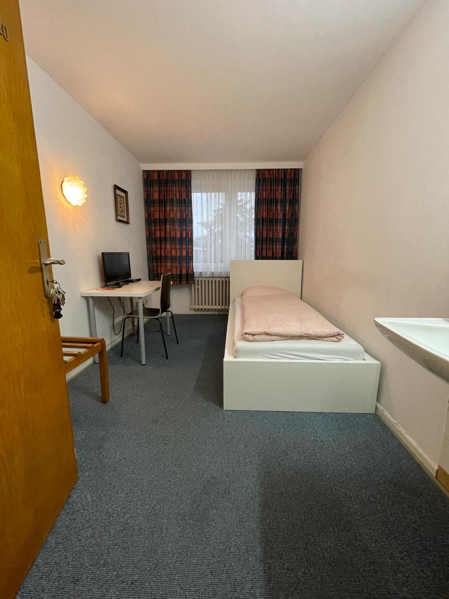 Haven Hotels - Hotel Am Stadion Leverkusen Bilik gambar